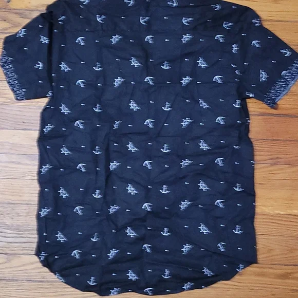 Vertical Sport button down - Picture 4 of 4